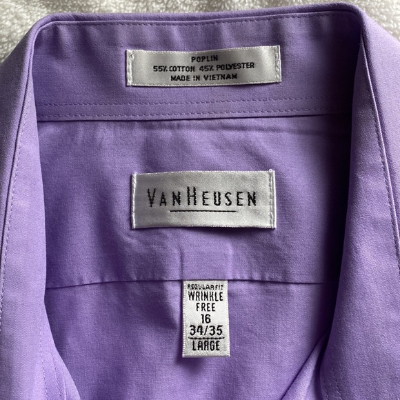 Van-Heusen Long Sleeve Botton Down Size L - Picture 3 of 4